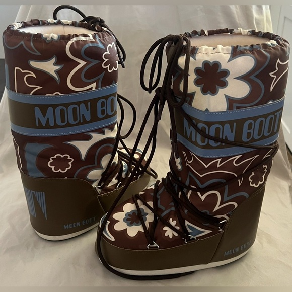 Moon Boot ICON FLORAL Boots 35/38 New - Picture 1 of 8